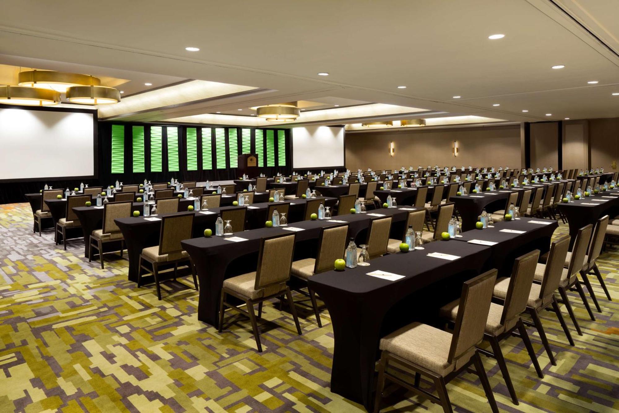 Doubletree By Hilton Hotel Dallas Campbell Centre Экстерьер фото