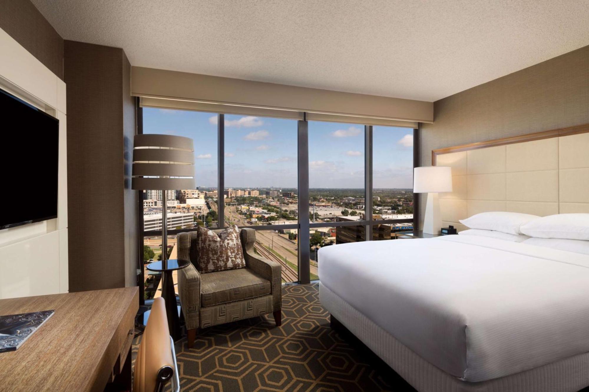 Doubletree By Hilton Hotel Dallas Campbell Centre Экстерьер фото